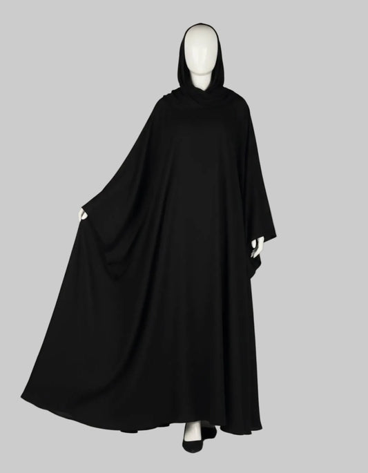 L'abaya noire gracieuse