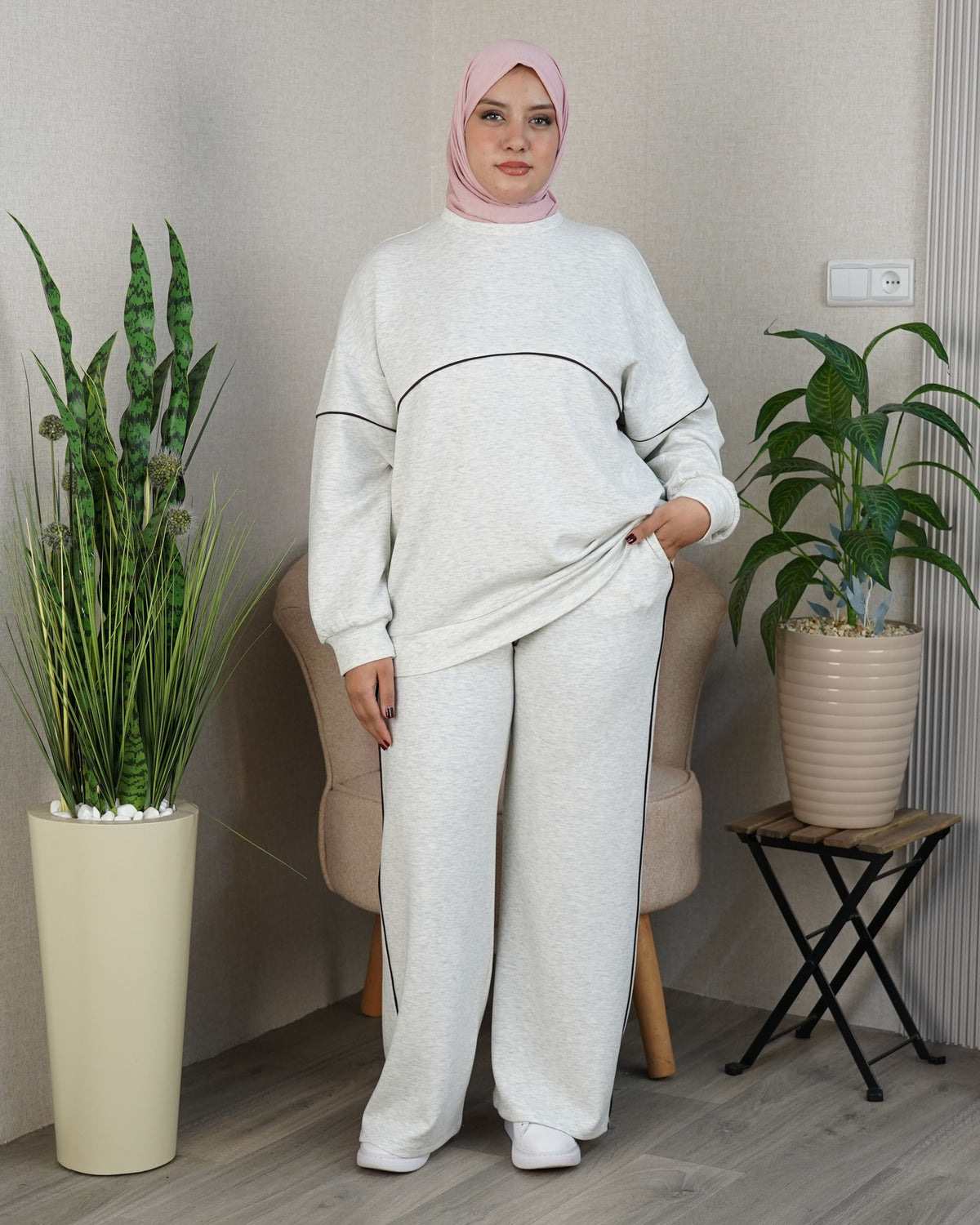 3089-GRIS-T3